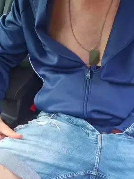 Cam4 Adult Video Chat of axelblows