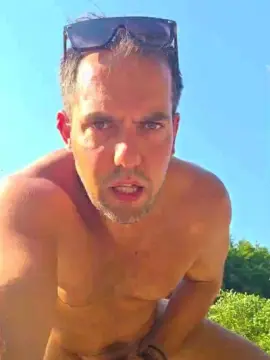 Cam4 Sex Cam of 83moro83