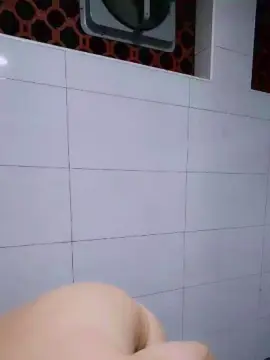 Cam4 Adult Video Chat of suitsabidog