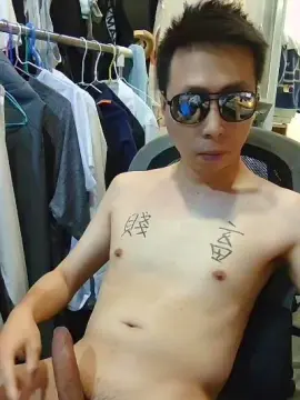Cam4 Live Sex of suitsabidog