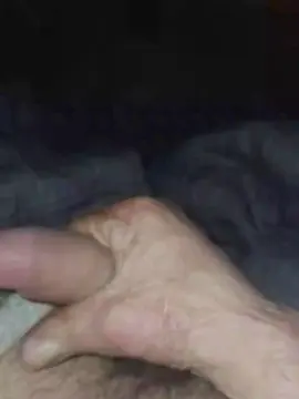 Cam4 Free Porn Cam of pozzolilucaspo1