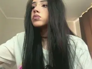 Cam4 Live Porn of CorrinSkubik