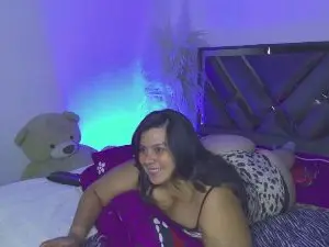 Cam4 Live Porn of Martina_Foxy01