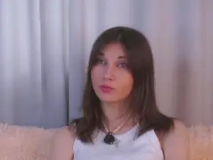 Cam4 Nude Webcam of HallieBulfer