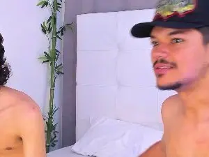 Cam4 Best live sex cam show of Briian__