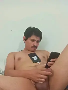 Cam4 Sex Chat of partyhard69fun