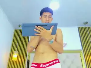 Cam4 Sex Cam of axel_tonny3