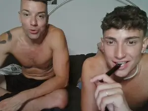 Cam4 Free Porn Cam of OnlyMikMat_fans