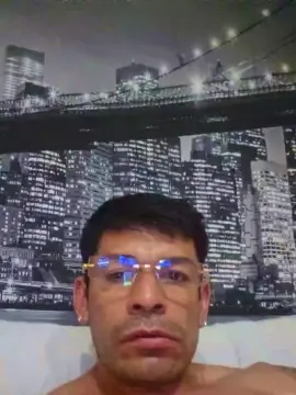 Cam4 Sex Cam of Leonsalvajexxx