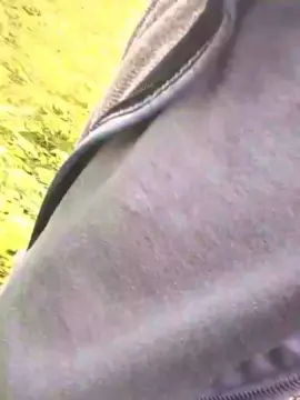 Cam4 Live Sex Cam of SlaveLincs
