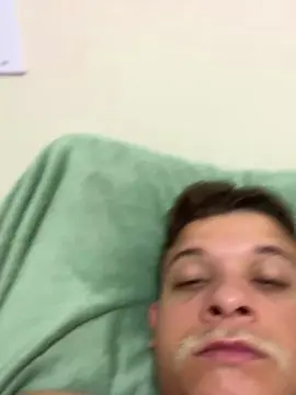 Cam4 Sex Cam of CabaMachoAtivo
