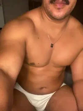 Cam4 Adult Webcam of Morenonicexxxl