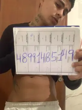Cam4 Free Live Porn of MARENTO23CMM