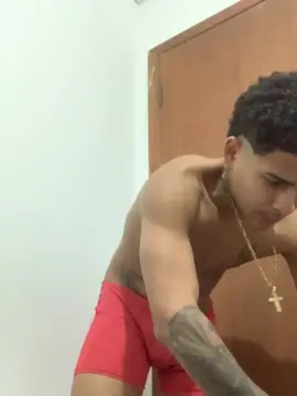 Cam4 Live Sex of MARENTO23CMM