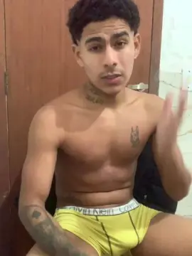 Cam4 Adult Webcam of MARENTO23CMM