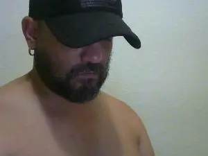 Cam4 Live Porn of christianmarqz