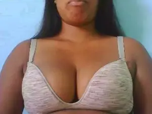 Cam4 Nude Webcam of Donie1995