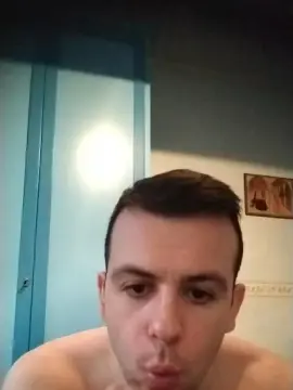 Cam4 Free Live Porn of Sandruzzu