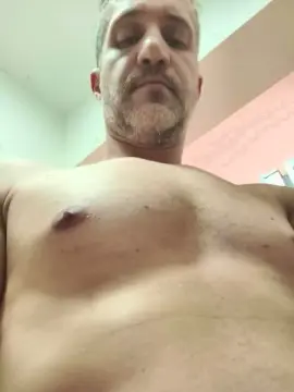 Cam4 Nude Webcam of xxMorenosexx