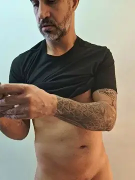 Cam4 Free Porn Cam of xxMorenosexx