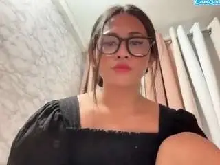 Camsoda Free Porn Cam of averagegirl