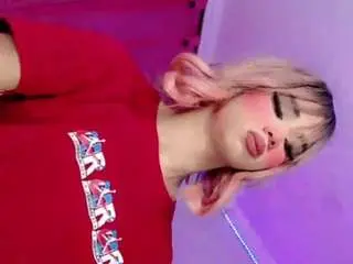 Camsoda Nude Webcam of shantalldior7