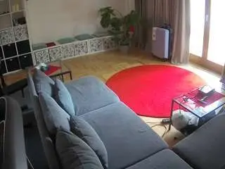 Camsoda Sex Cam of voyeurcam-julmodels-living-4