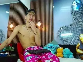 Camsoda Watch Live Sex Cams of skinny-cute-alyer