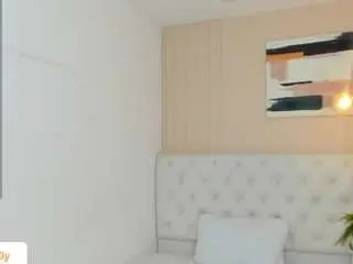 Camsoda Nude Webcam of ari-ana