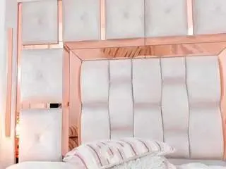 Camsoda Free Live Porn of carlee-jones