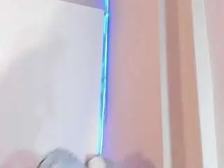 Camsoda Adult Video Chat of roxy-stone1