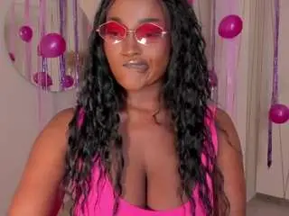 Camsoda Free Porn Cam of savannahstorm