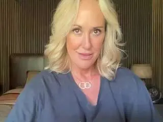 Camsoda Nude Webcam of brandi-love