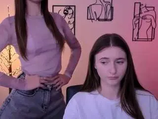 Camsoda Free Live Porn of nekky-mouse