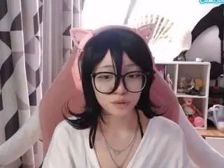 Camsoda Free Porn Cam of evettejessick