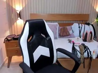 Camsoda Watch Live Sex Cams of luciana-ballesteros