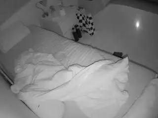 Camsoda Best Webcam of voyeurcam-julmodels-greybed-1