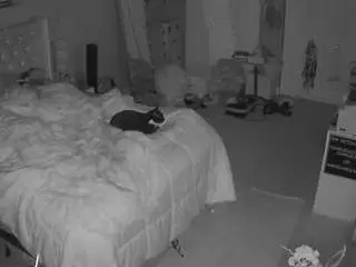 Camsoda Free Porn Cam of voyeurcam-house-charleys-room