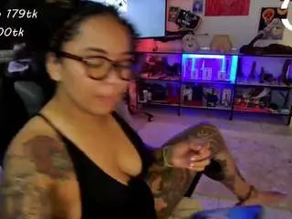 Camsoda Best live sex cam show of alesyahampton