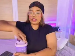 Camsoda Live Sex Cam of niickypurple