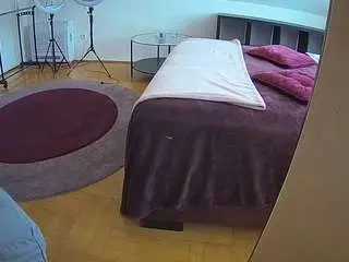 Camsoda Watch Live Sex Cams of voyeurcam-julmodels-whitebed-6