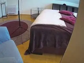 Camsoda Free Porn Cam of voyeurcam-julmodels-whitebed-6