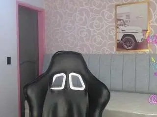 Camsoda Nude Webcam of scarlett-jhonson-ch