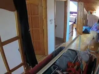Camsoda Sex Cam of voyeurcam-julmodels-hall-2nd
