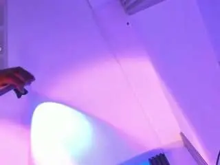 Camsoda Free Porn Cam of emii-brown