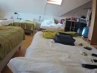 Camsoda Best live sex cam show of voyeurcam-julmodels-bed-2