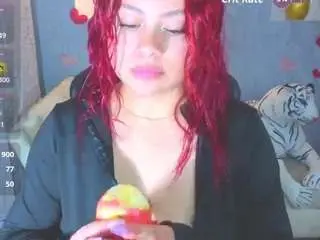 Camsoda Adult Webcam of ambar72-b