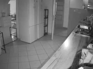 Camsoda Nude Webcam of voyeurcam-julmodels-kitchen