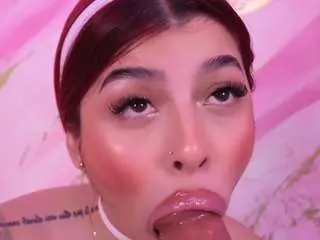 Camsoda Sex Chat of scarleett-jones
