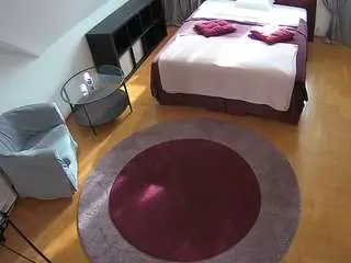 Camsoda Private Sex Chat of voyeurcam-julmodels-whitebed-1
